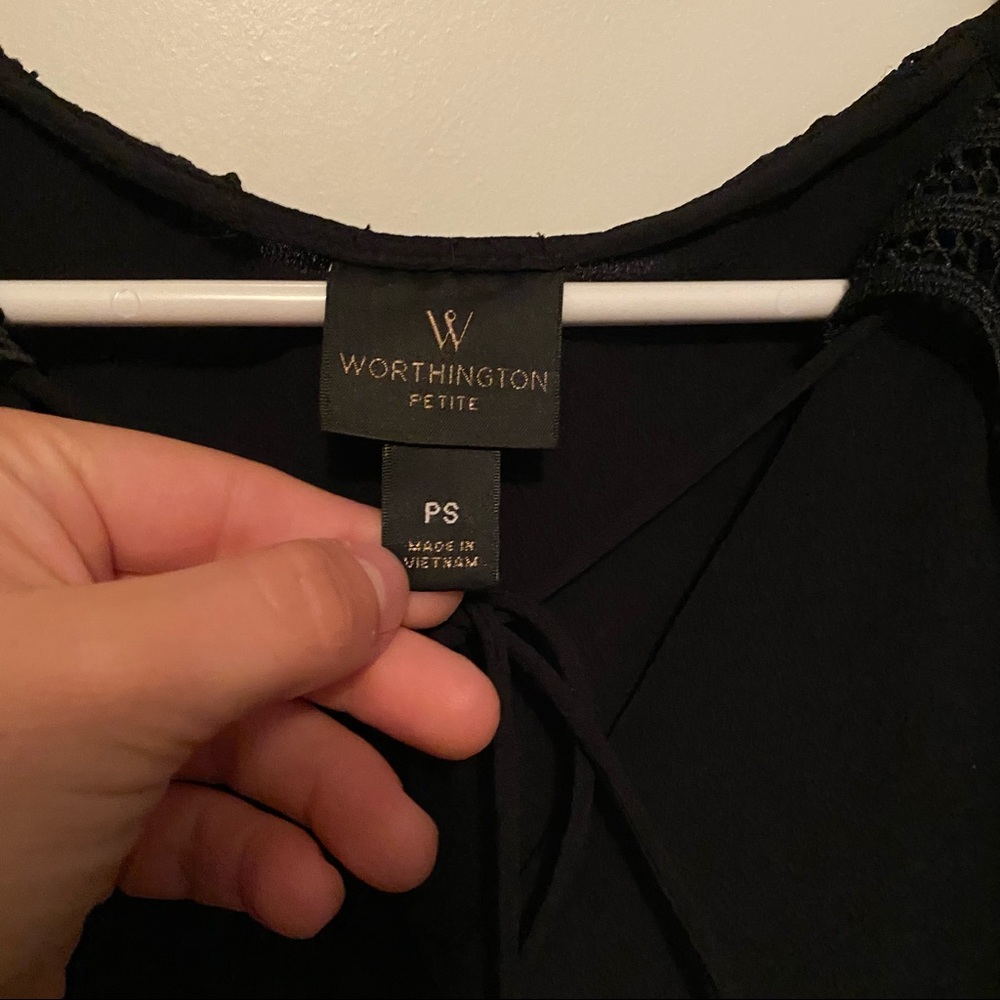 Worthington Petites Solid Black Cold Shoulder Lac… - image 4
